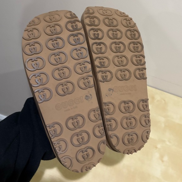 Women’s Gucci Platform Slides - Picture 3 of 5